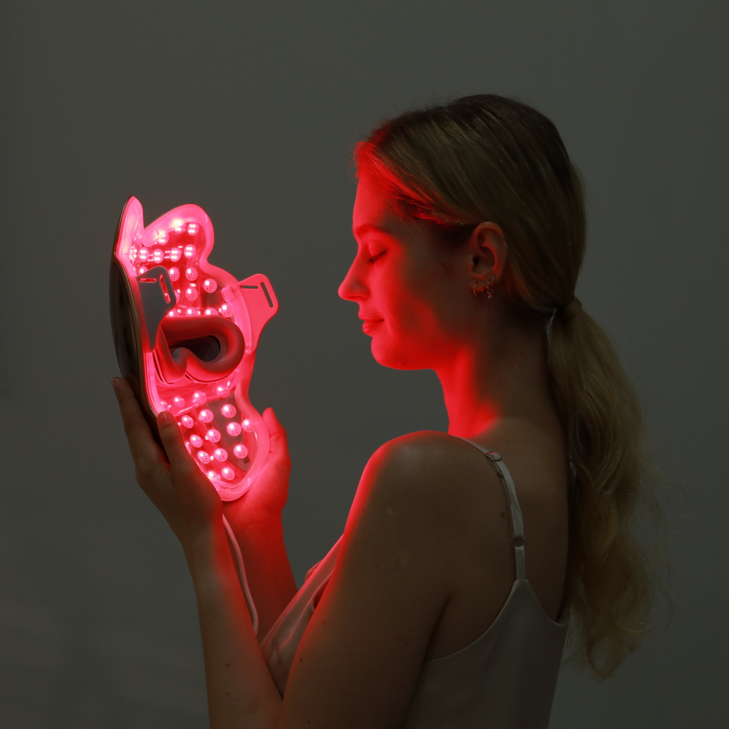 CALYMA Red Light Therapy Face Mask